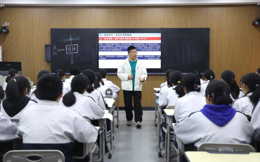 教学路漫漫研途皆风景丽水中学教学开放日数学化学历史组活动纪实