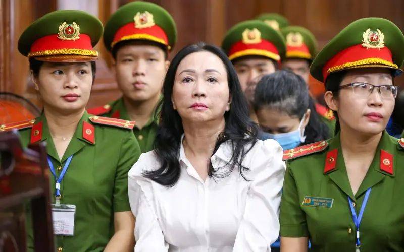 女首富被判死刑,越南“烈火熔炉”这把火烧得有多大?_张美兰_被控_国家