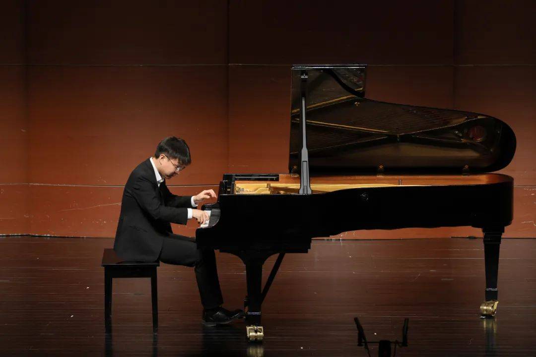 弦歌60载国音骄子拔尖人才培养计划专场音乐会走进清华