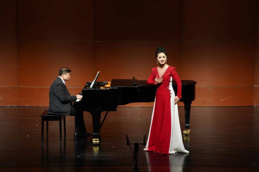 弦歌60载国音骄子拔尖人才培养计划专场音乐会走进清华