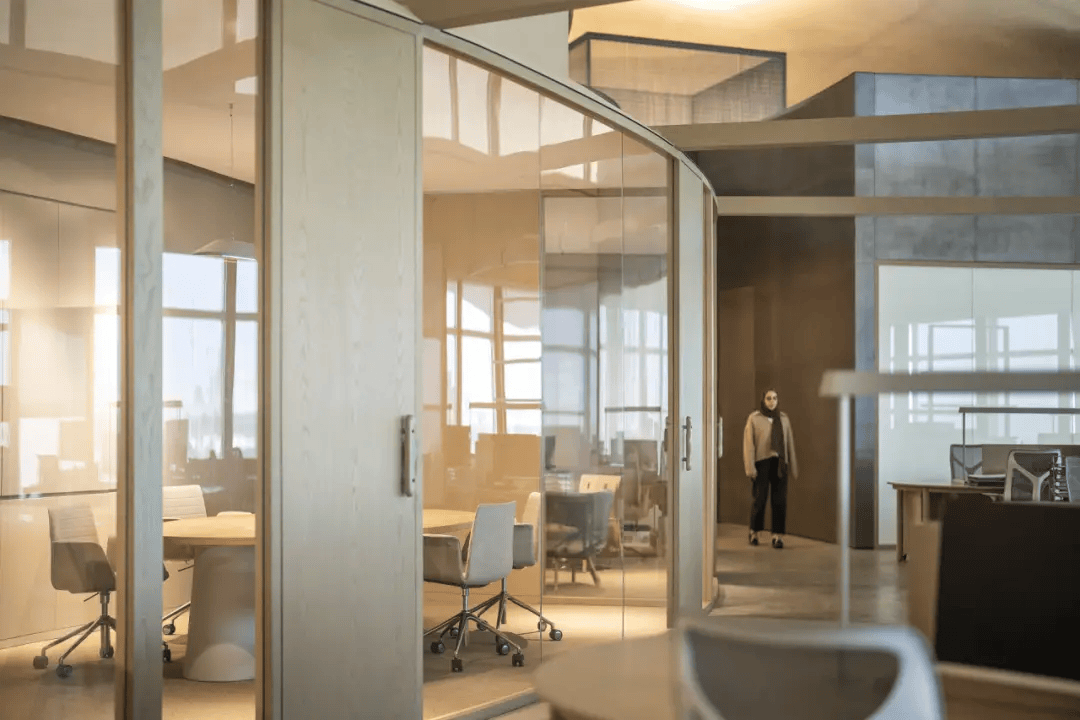 她设计的阿联酋政府办公室重新定义政府办公