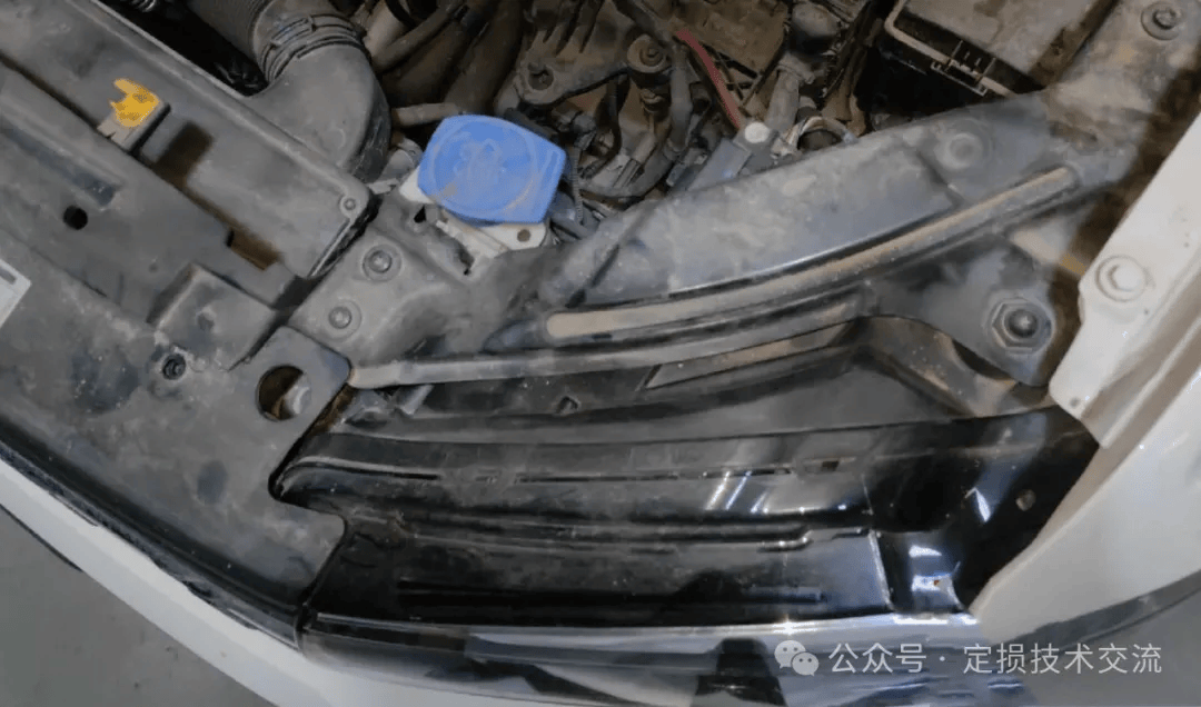 案例大众大灯调包案例