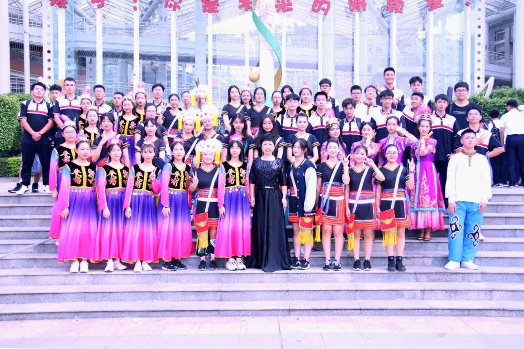 奏响青春旋律谱写梦想和弦67走进广州市禺山高级中学音乐教研组