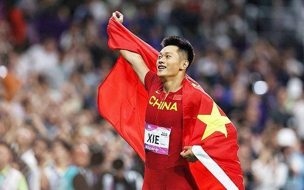 梁小静创今年亚洲女子百米最佳谢震业200米奥运达标