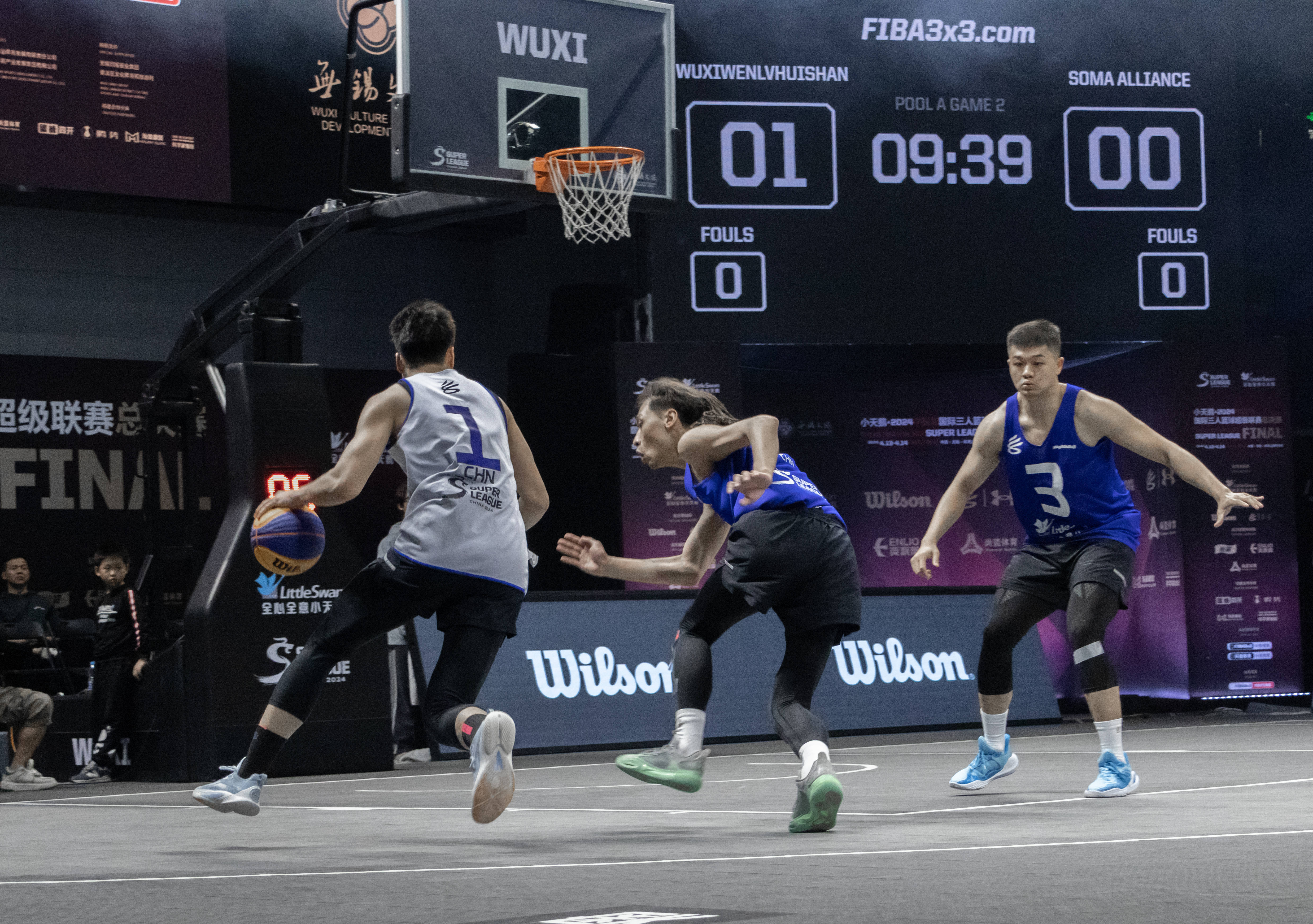 草根球员站上职业三人篮球赛场这位百万博主收获了什么