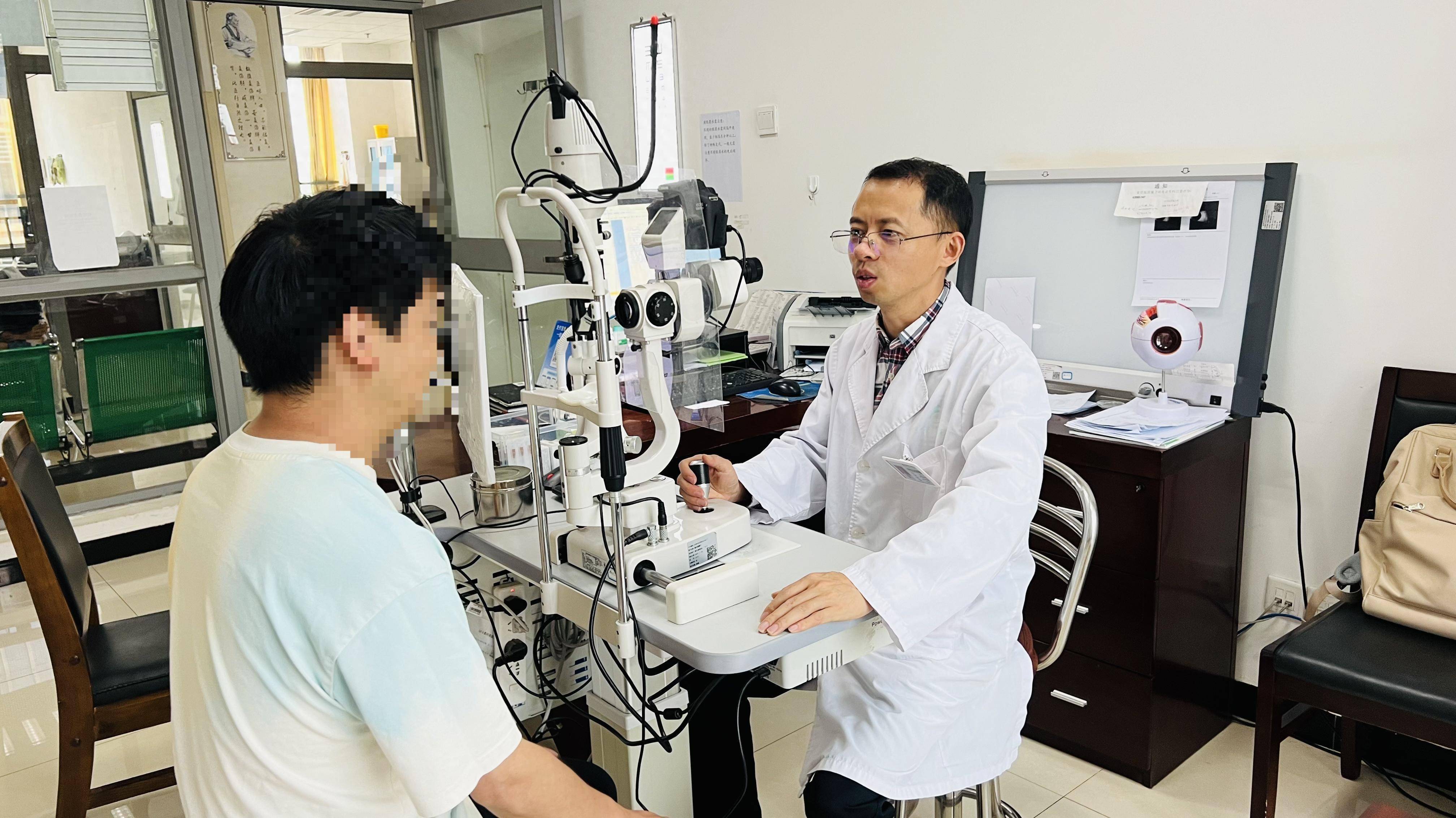 春城名医昆明市中医医院眼耳鼻喉科主任副主任医师汪伟博士提醒春季