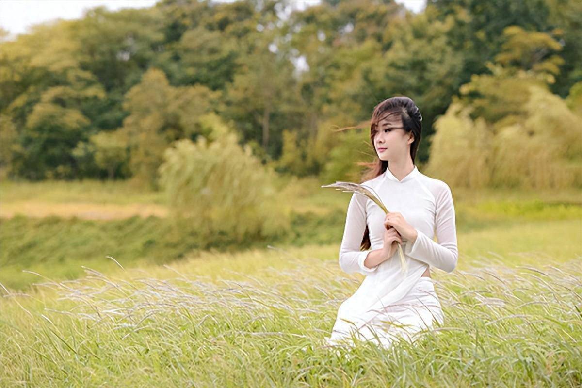 原创娱乐八卦肖战王一博和于适白鹿梁朝伟唐嫣鹿晗关晓彤