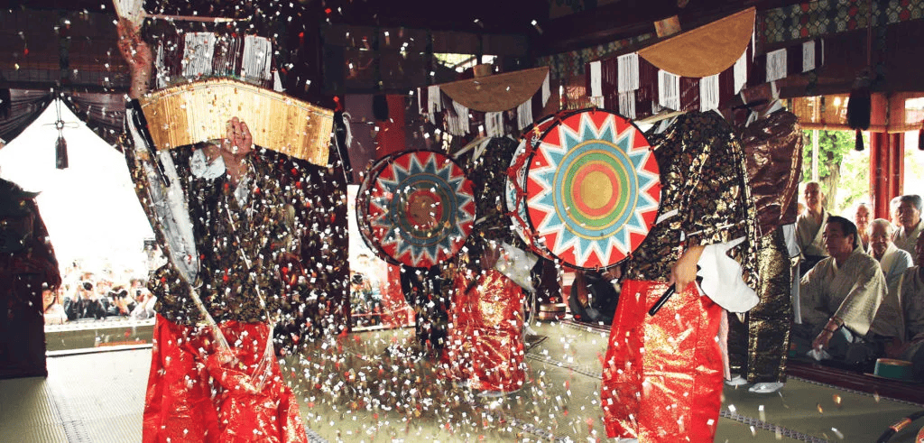 不止有樱花这个传承近千年的爆火祭典三社祭同样不能错过往返机酒仅3k