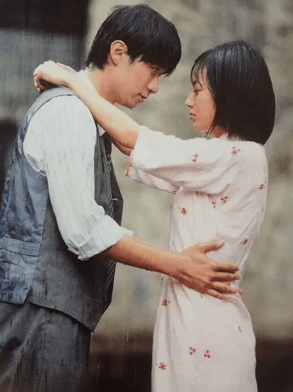 雪姨翻红但书桓依萍塌房了