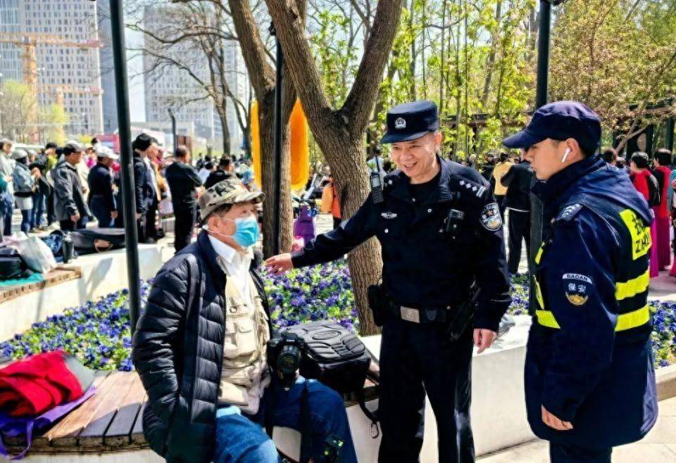 朝阳警方通报抓获多名盗窃诈骗犯罪嫌疑人