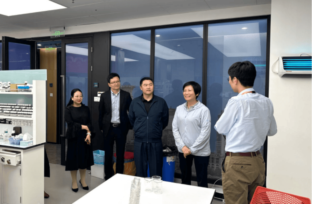 中国香化协会颜江瑛理事长赴凯爱瑞公司走访调研