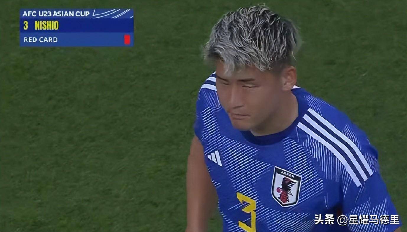 c罗附体?日本后卫恶意肘击!女主裁霸气向其罚下,国奥多打1人_中国_半
