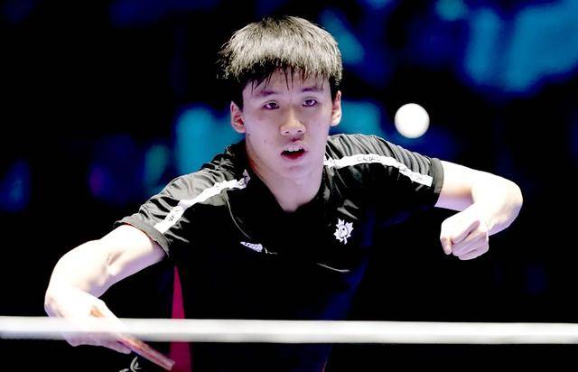 国乒队长马龙闯进16强两轮总计才失38分六边形战士强势归来