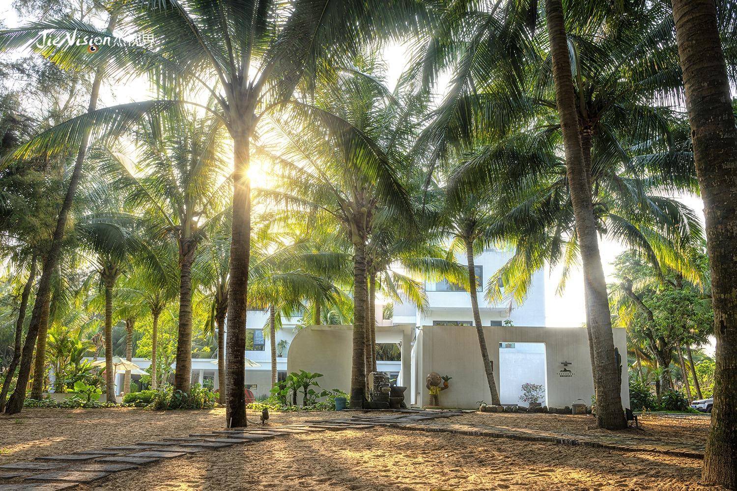 海南遗珠被时光遗忘的原始渔村烟墩村一个充满诗意的海边村落