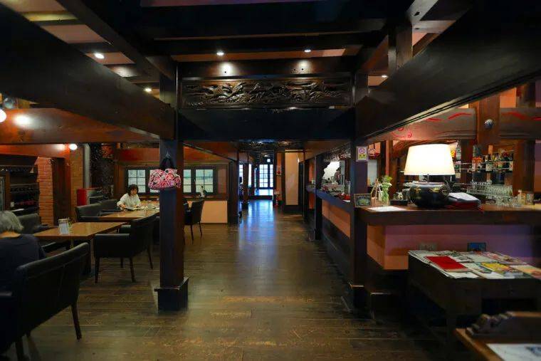 這位德国建筑师,用一生的时间在日本大山里修复古民家