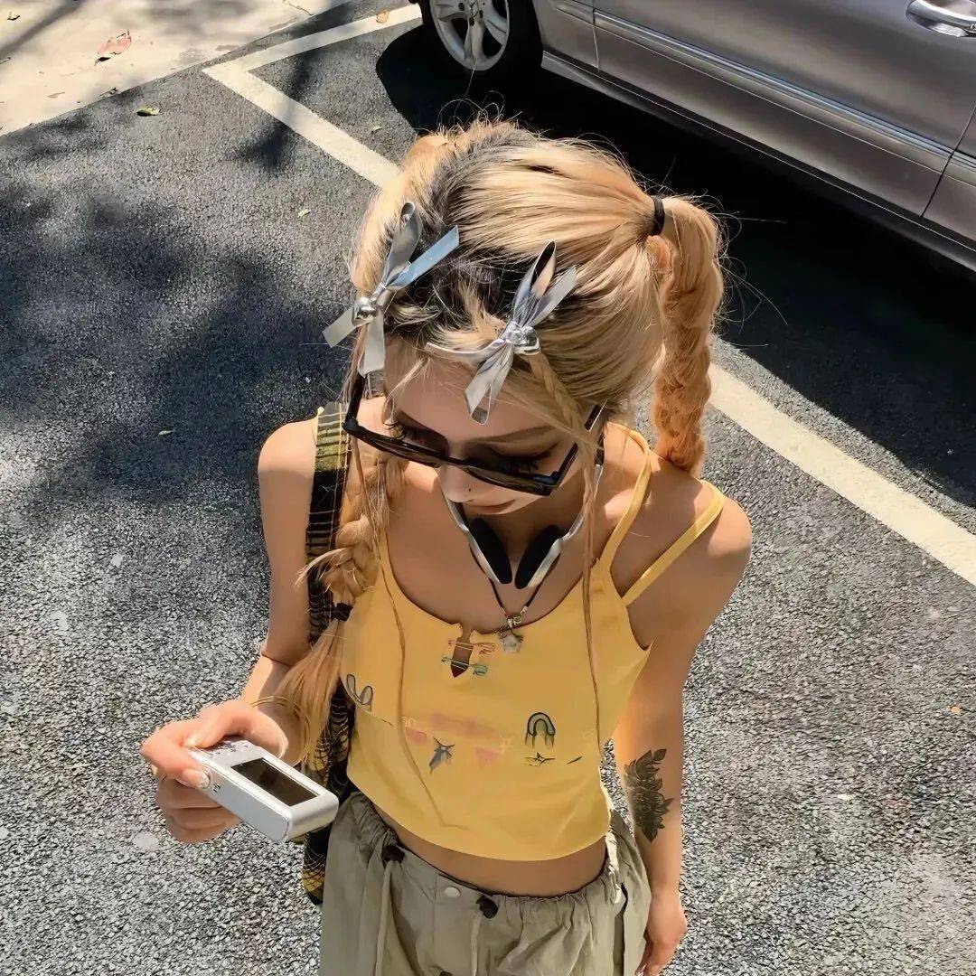 头像 | - 高级感拉满的小众头像