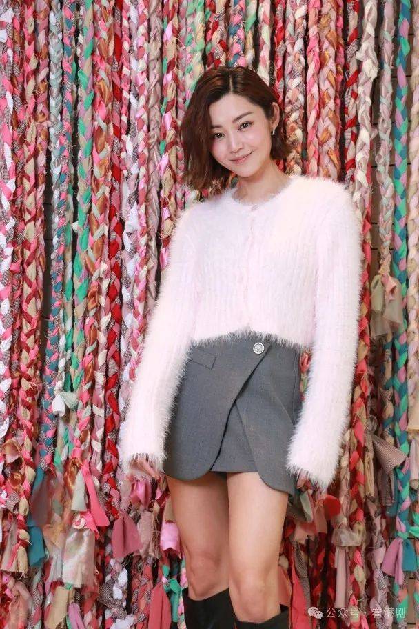 卫诗雅闯影坛遇低潮为求代表作剃光头都制