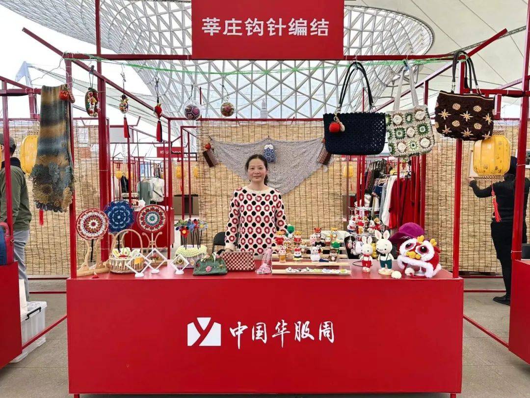 发簪、团扇、醒狮帽……闵行非遗亮相中国华服周！_华服日_活动_传统