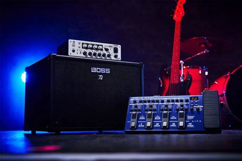 BOSS 发布 ME-90B 贝斯综合效果器、KATANA-500 箱头和 KATANA CABINET 112 箱体_音色_模拟_开关