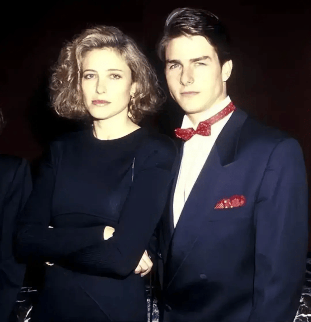 1987年5月,他与大他6岁的女明星咪咪·罗杰斯结婚,婚姻维持了不到三年