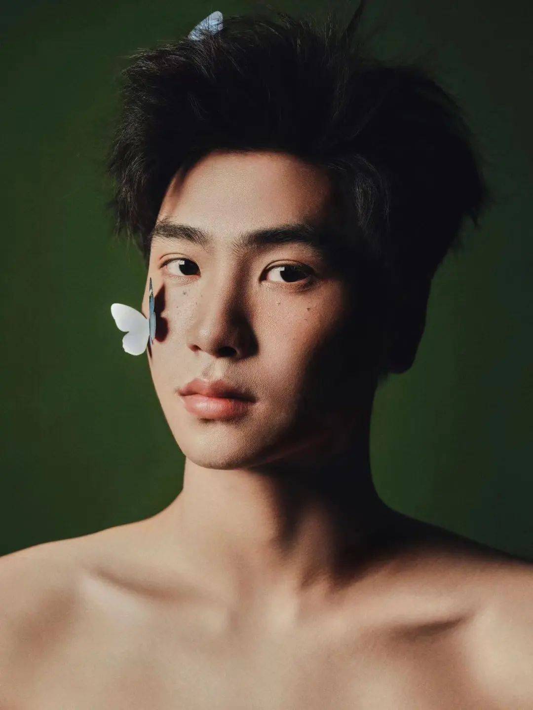 李航宇2020级舞蹈表演专业学生演职人员晚会节目单一览点击边框调出