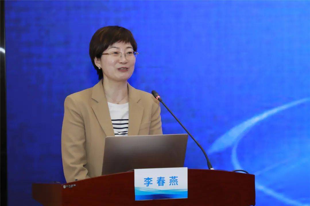 郝岱峰代表医院对出席本次会议的专家及护理同仁表示热烈欢迎和衷心