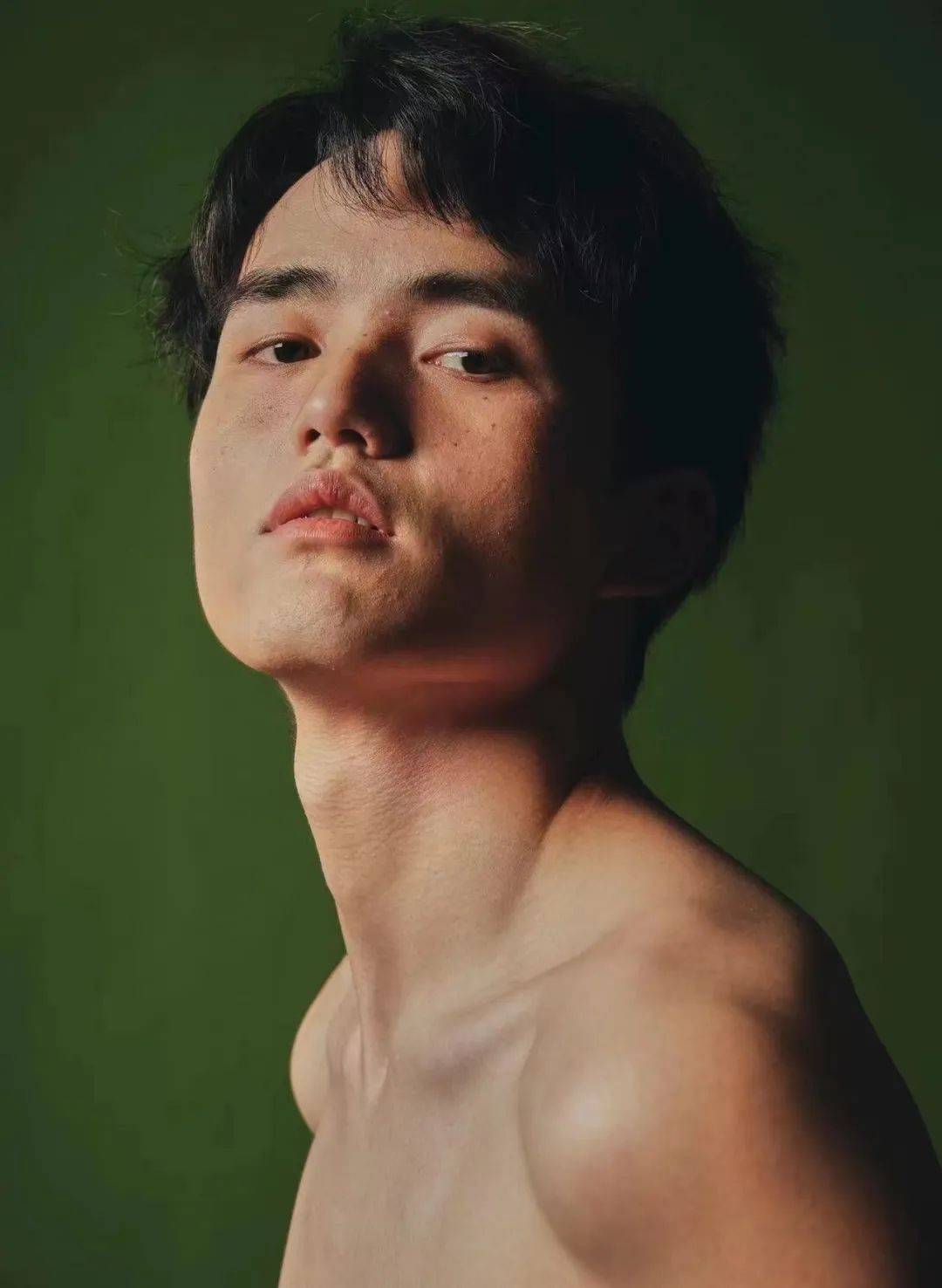 李航宇2020级舞蹈表演专业学生演职人员晚会节目单一览点击边框调出