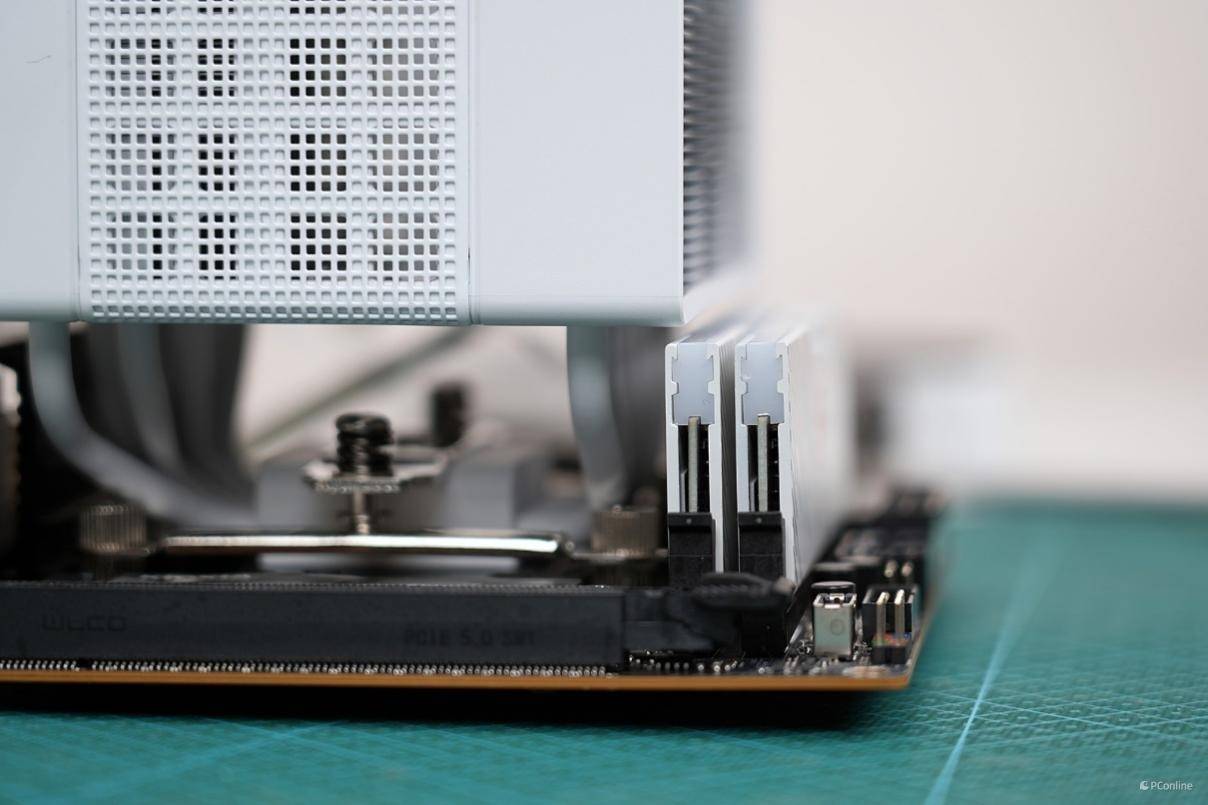 纯白便携itx机箱 九州风神ch160试装体验