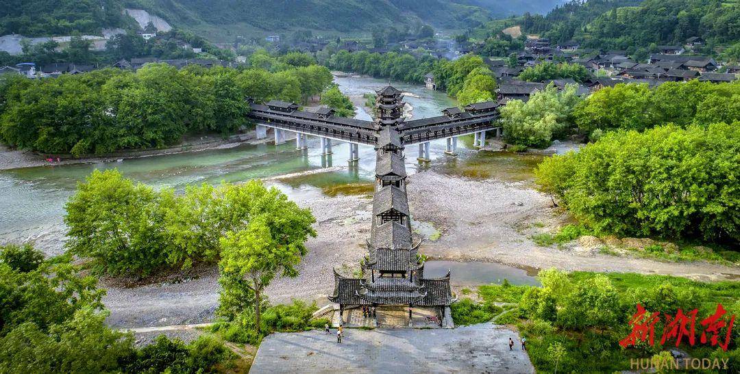 直播预告 | 今晚7点,龙山"舍巴日"来咯