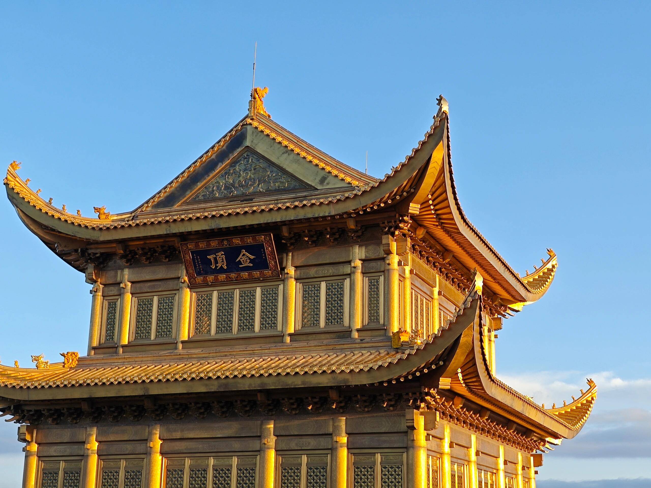 四川旅游九寨沟乐山大佛 ,第一次出行你一定要了解这篇游玩攻略