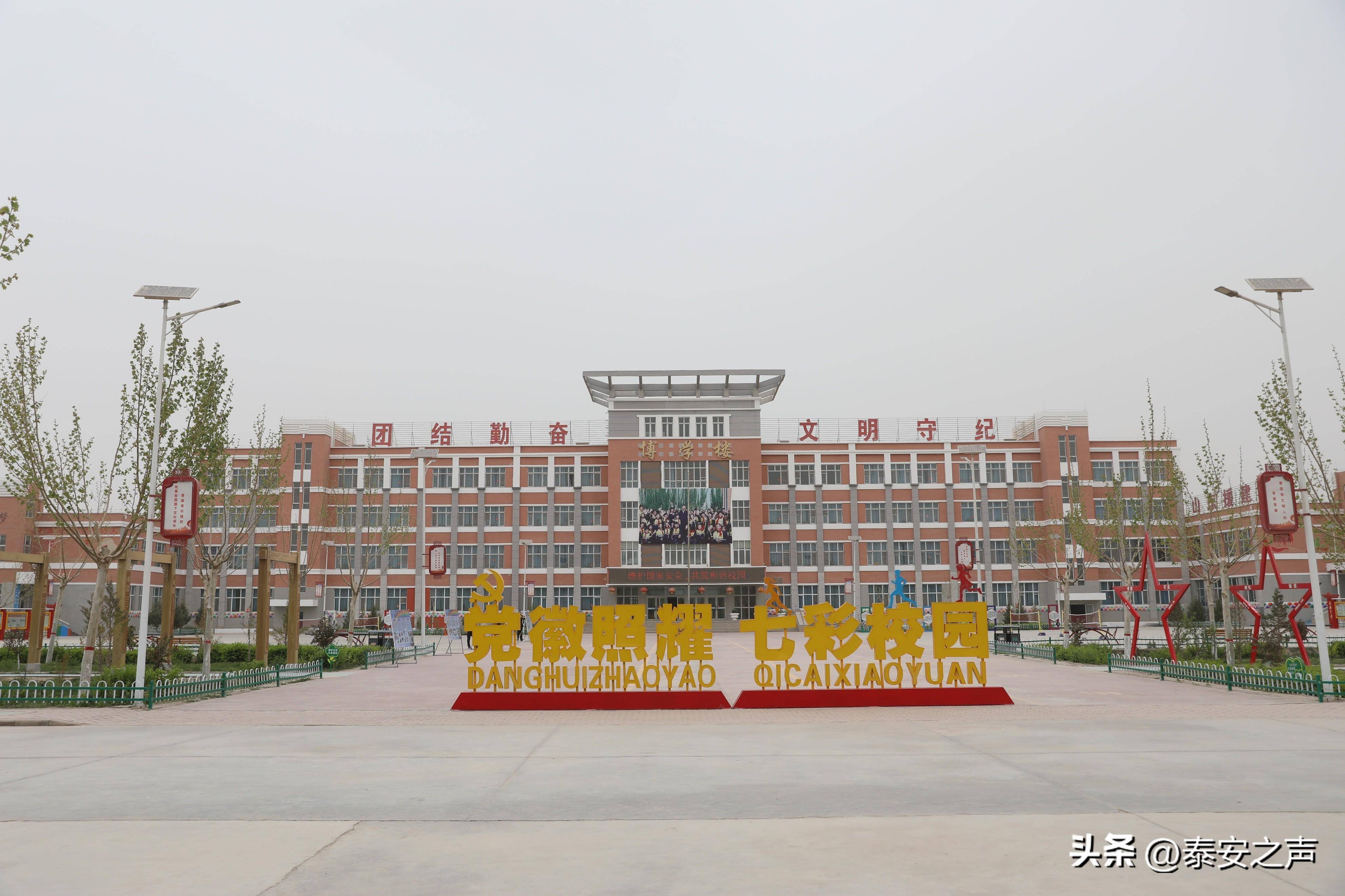 岳普湖县第四小学:多样课外活动 让校园生活更精彩