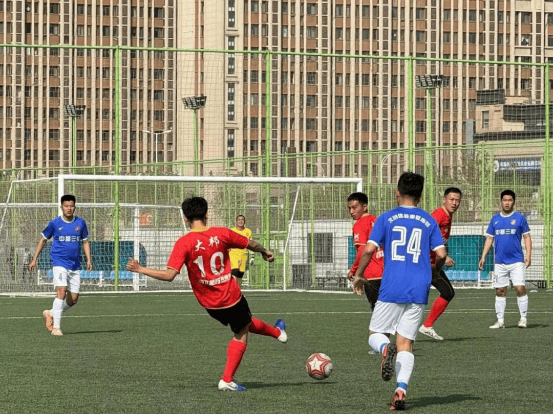 "grs杯"2024青岛城市足球超级联赛第五轮——榜首大战