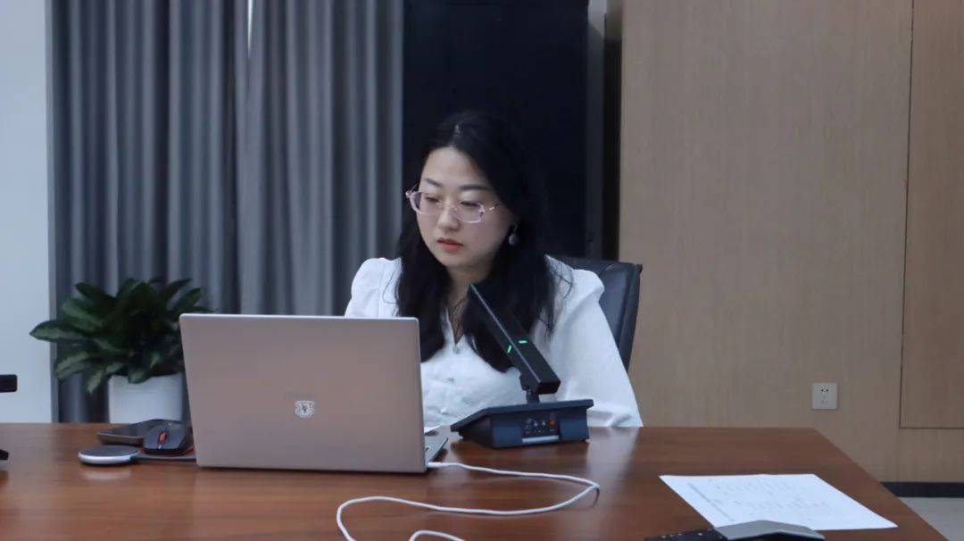 中建二局华中公司召开办公体系标准化能力提升培训会