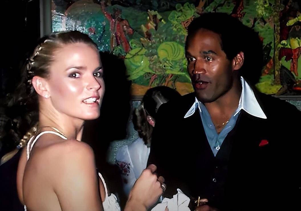 生活落魄患癌去世_辛普森_妮可_美国