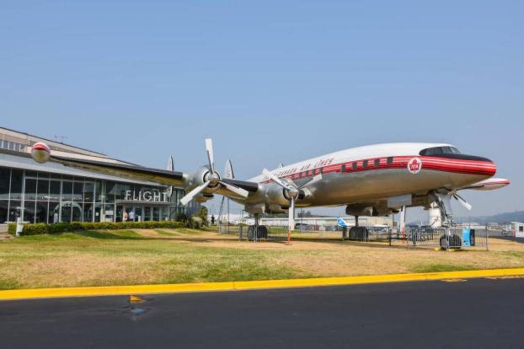 飞虎航空739航班失联事件根据《卫报》1999年的一篇报道,其中一种说法