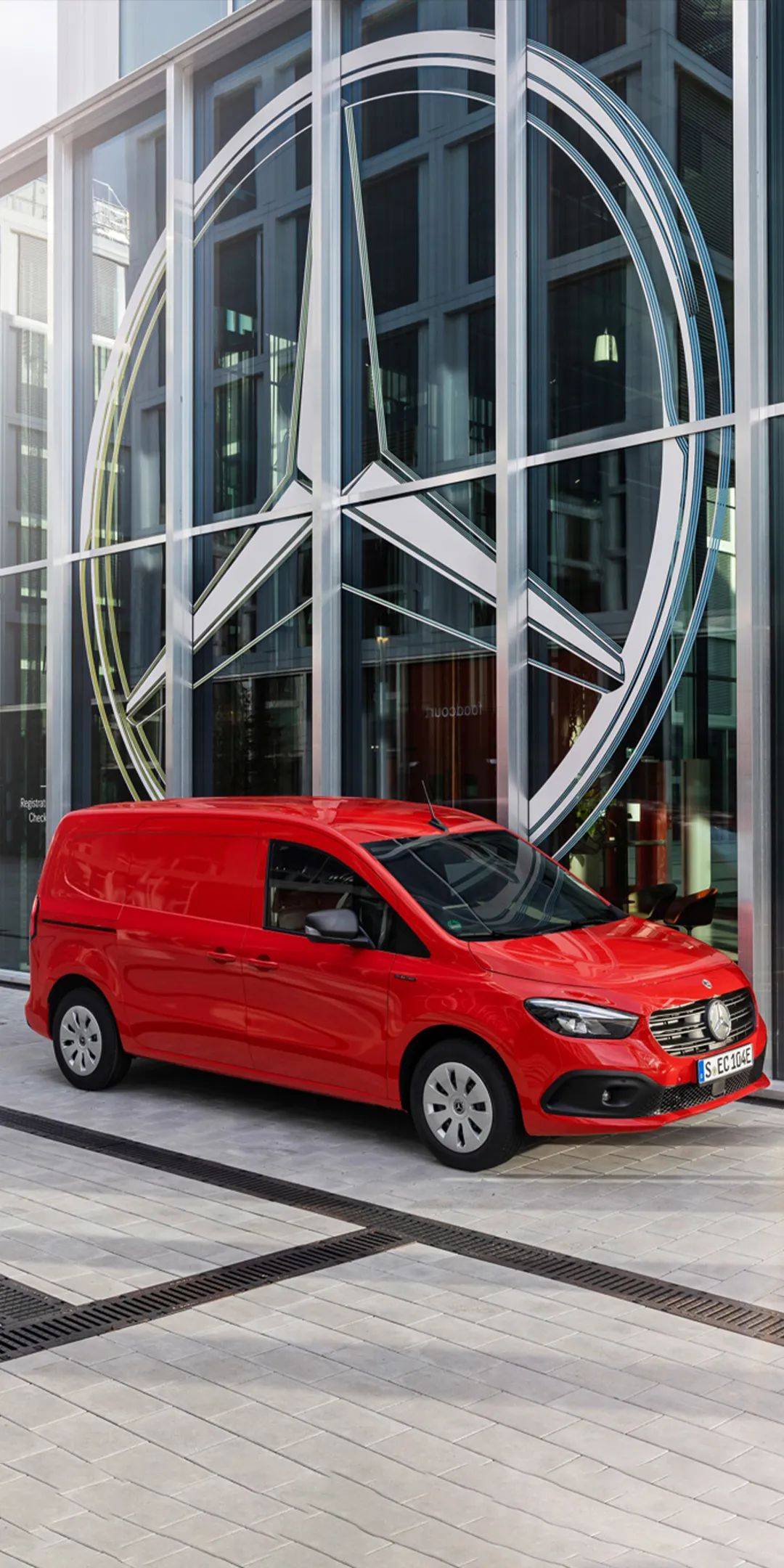 这辆奔驰eq系列mpv,没来中国卖!