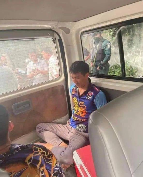 752公斤mkma毒品,2辆汽车和2支短枪.