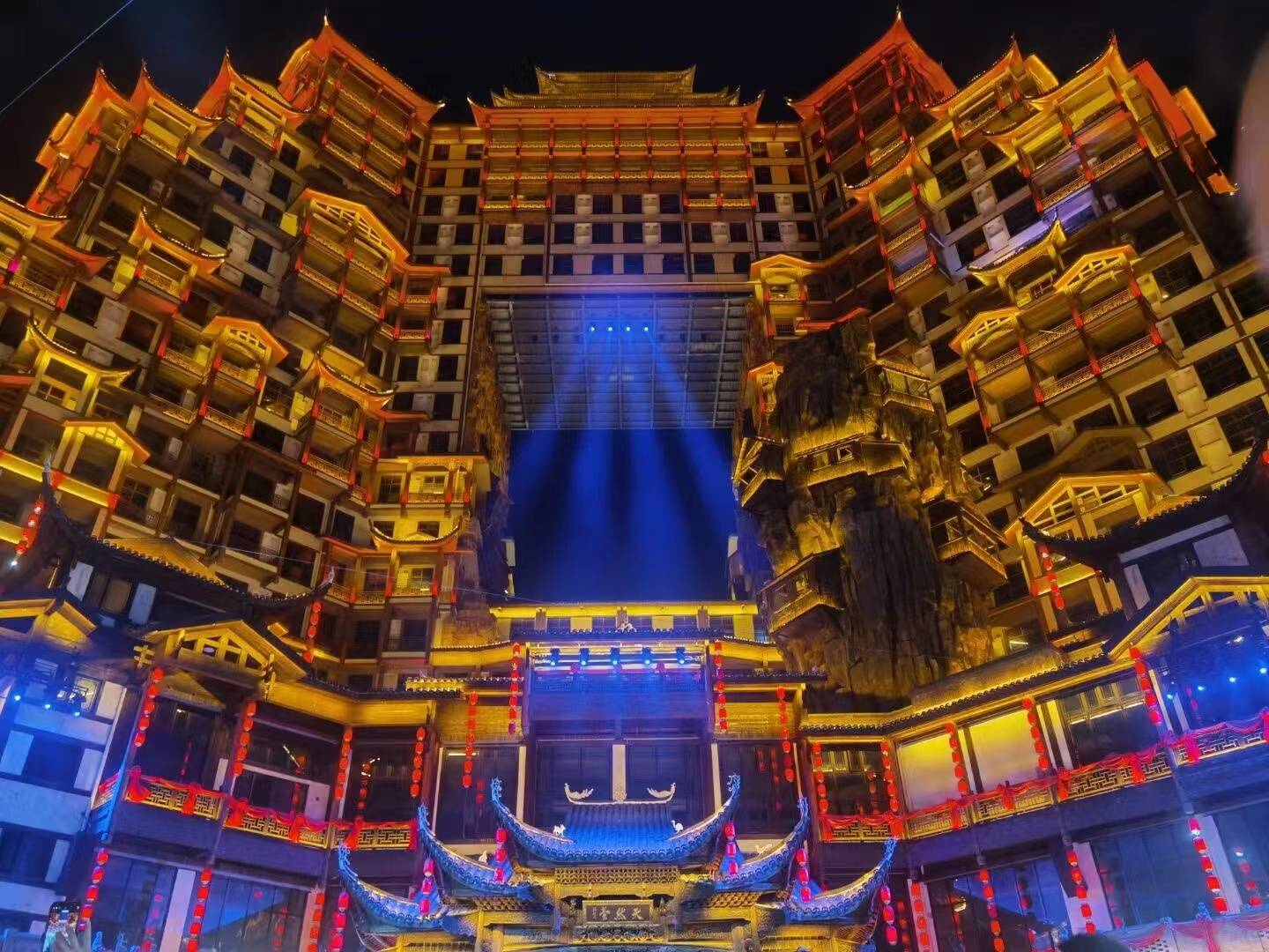 湖南张家界地区旅游景点 ,这个超棒攻略一定要码住