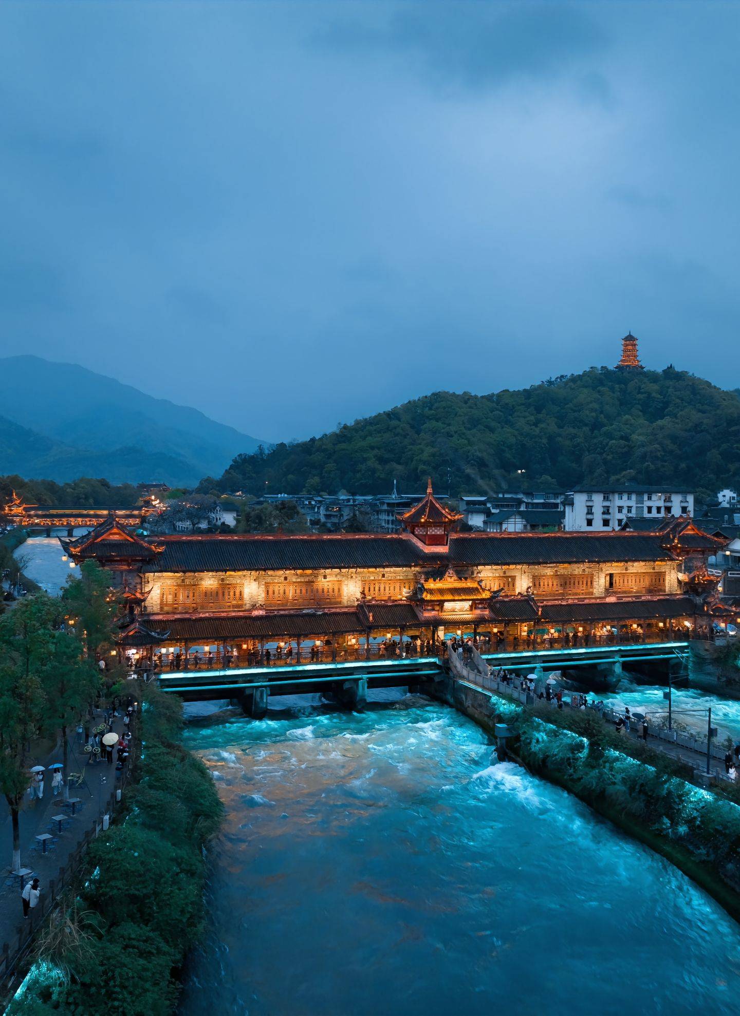 峨眉山的景点介绍图片