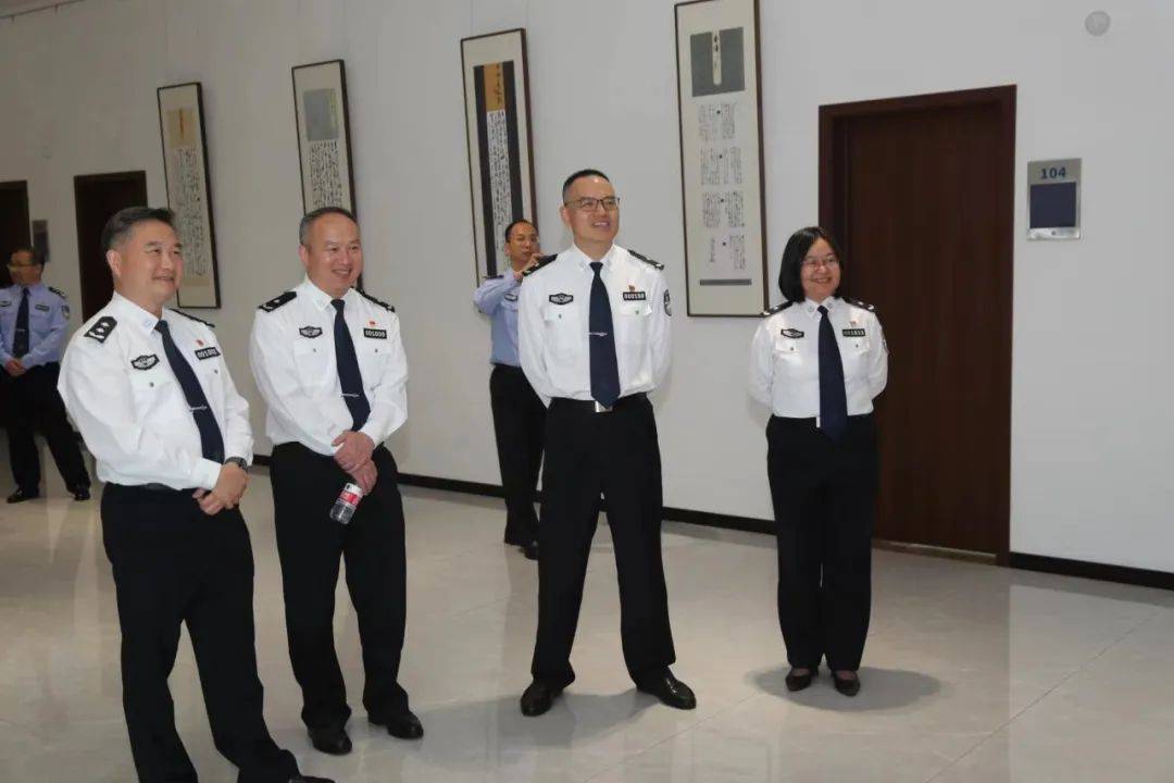 浙江省公安文化名家创作室揭牌仪式暨砚田常耕——朱长根书法作品展在