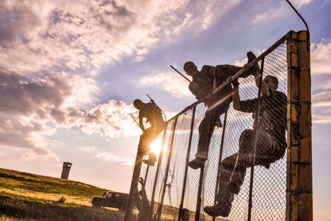 聂磊_训练_军营