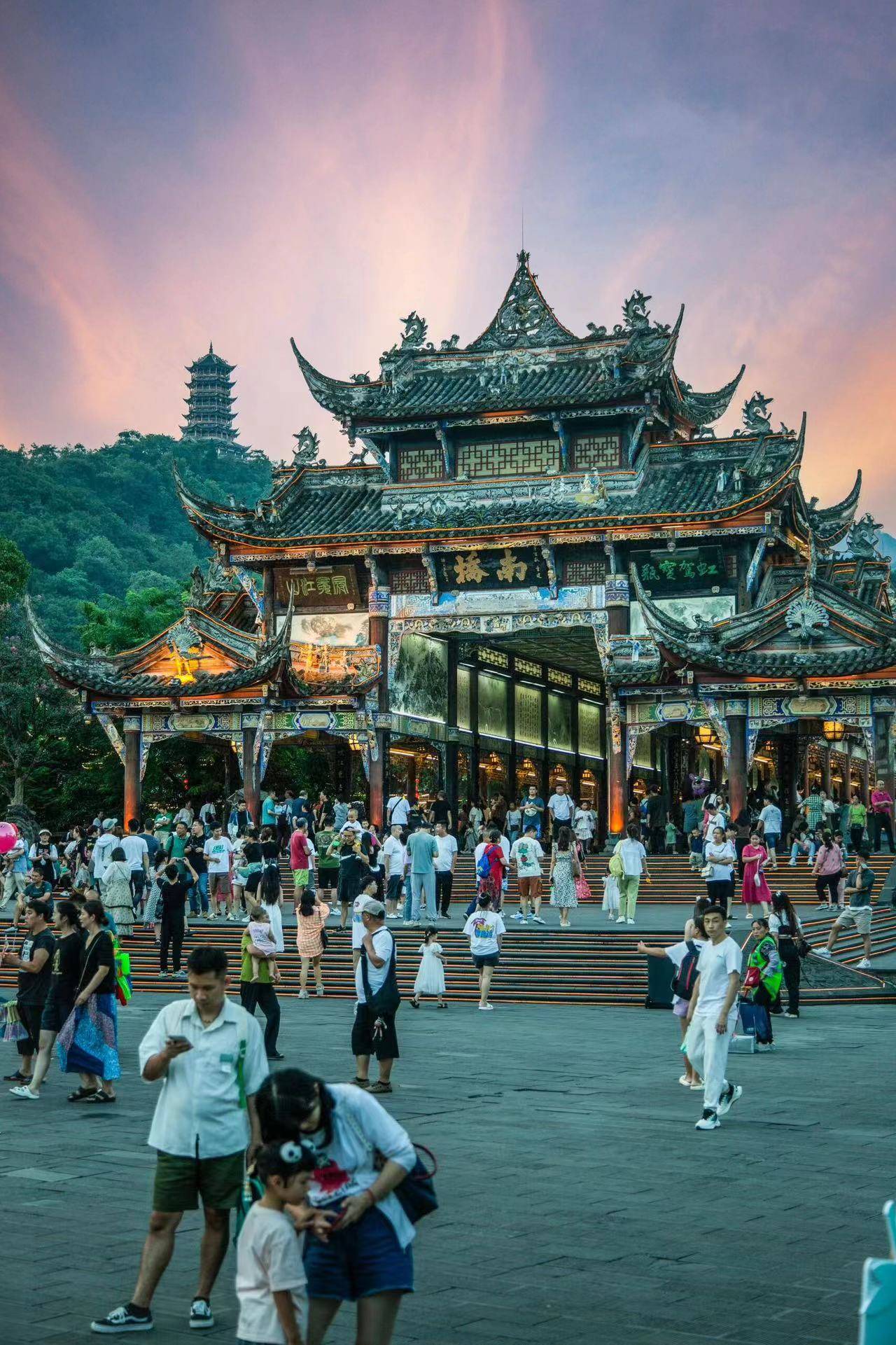 四川暑假一个人旅游 ,史诗级攻略,小白来玩可直接抄的旅游攻略