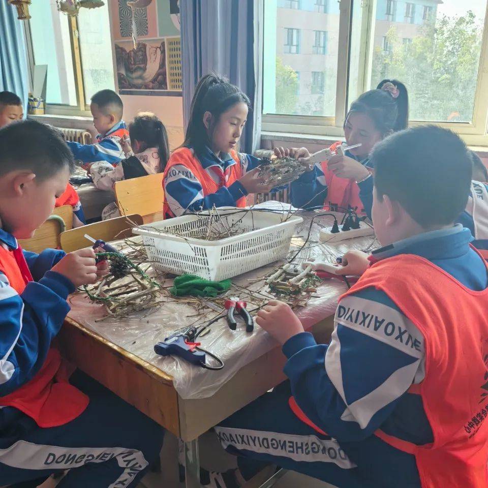 【行走的思政课】东胜区第一小学三部五年级研学实践活动