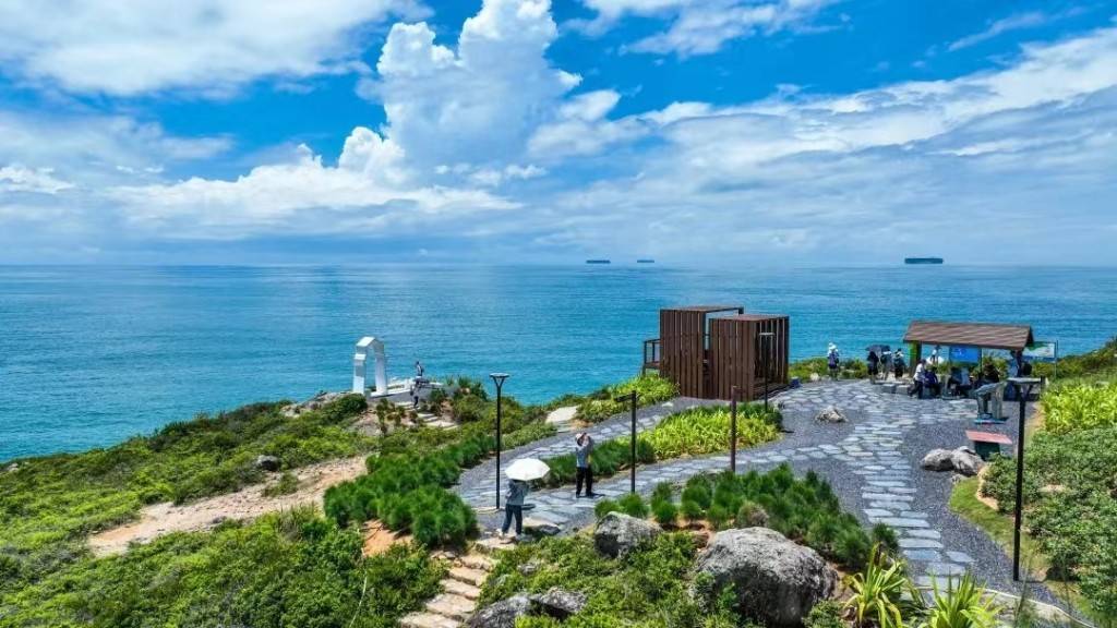 可以欢乐娱——乘风破浪沙滩附近有不少娱乐项目,如丛林越野