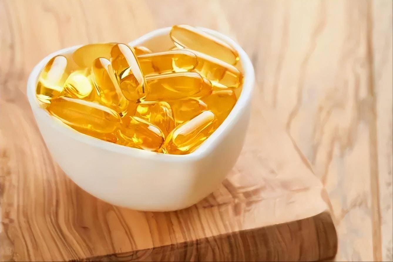 蜂蜜老年痴呆能喝吗有效果吗(蜂蜜对老年人便秘有好处吗)