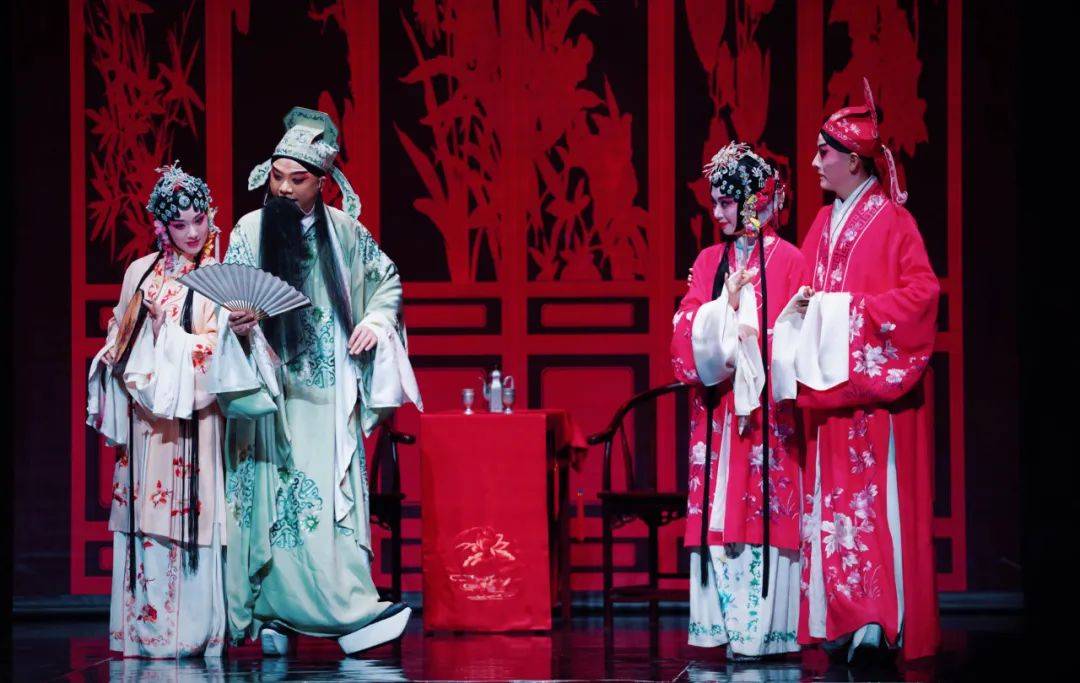 最新开票|十八载光阴不负,《1699·桃花扇》重回北京保利剧院"初舞台"