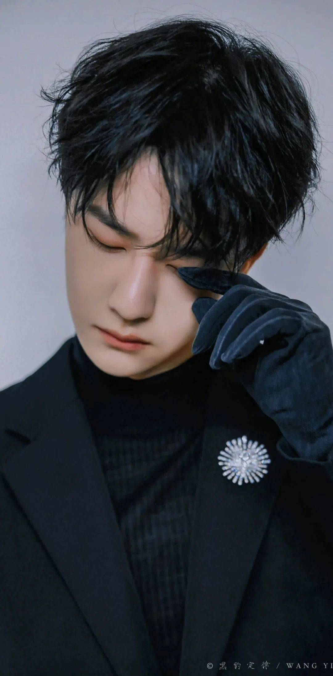 王一博专题壁纸-维和防暴队