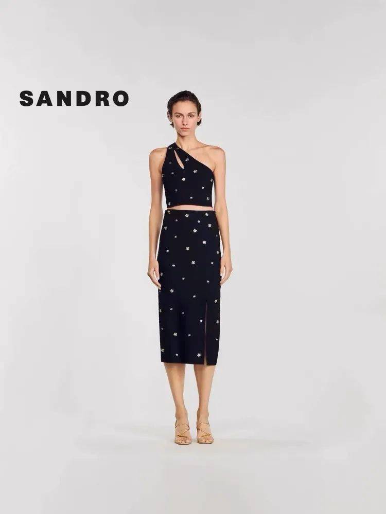 rmb品牌:sandro黑色不对称短款吊带针织上衣郭书瑶购买方式:淘宝jac