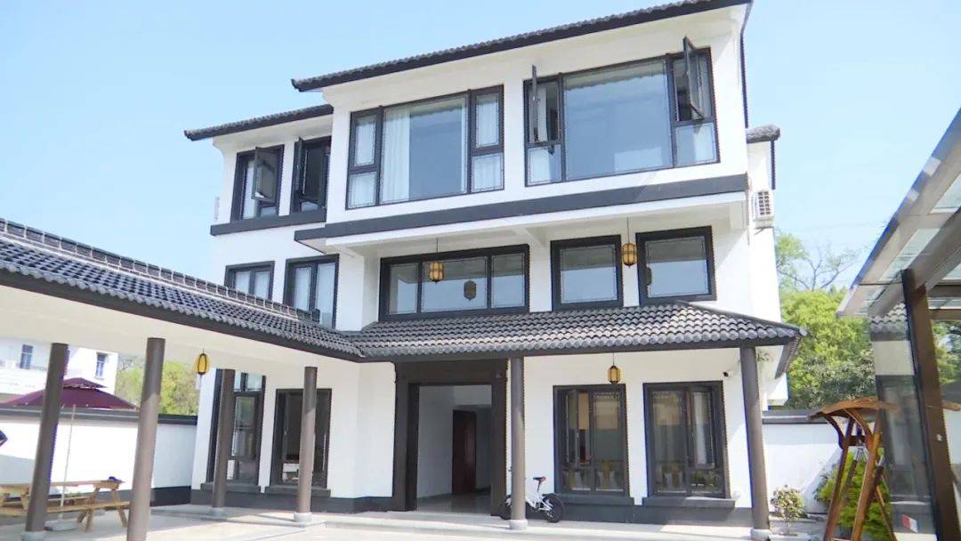 【70岁再出发】老木匠造民宿