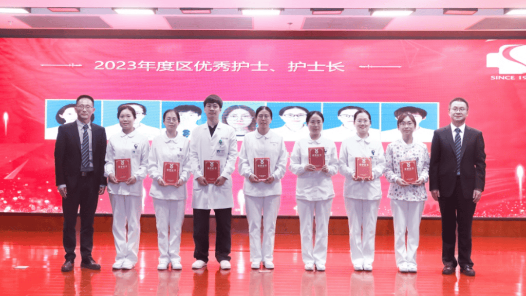 12护士节丨今天,鲜花和祝福都献给最美的你!